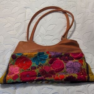 Floral Embroidered Women's Bag